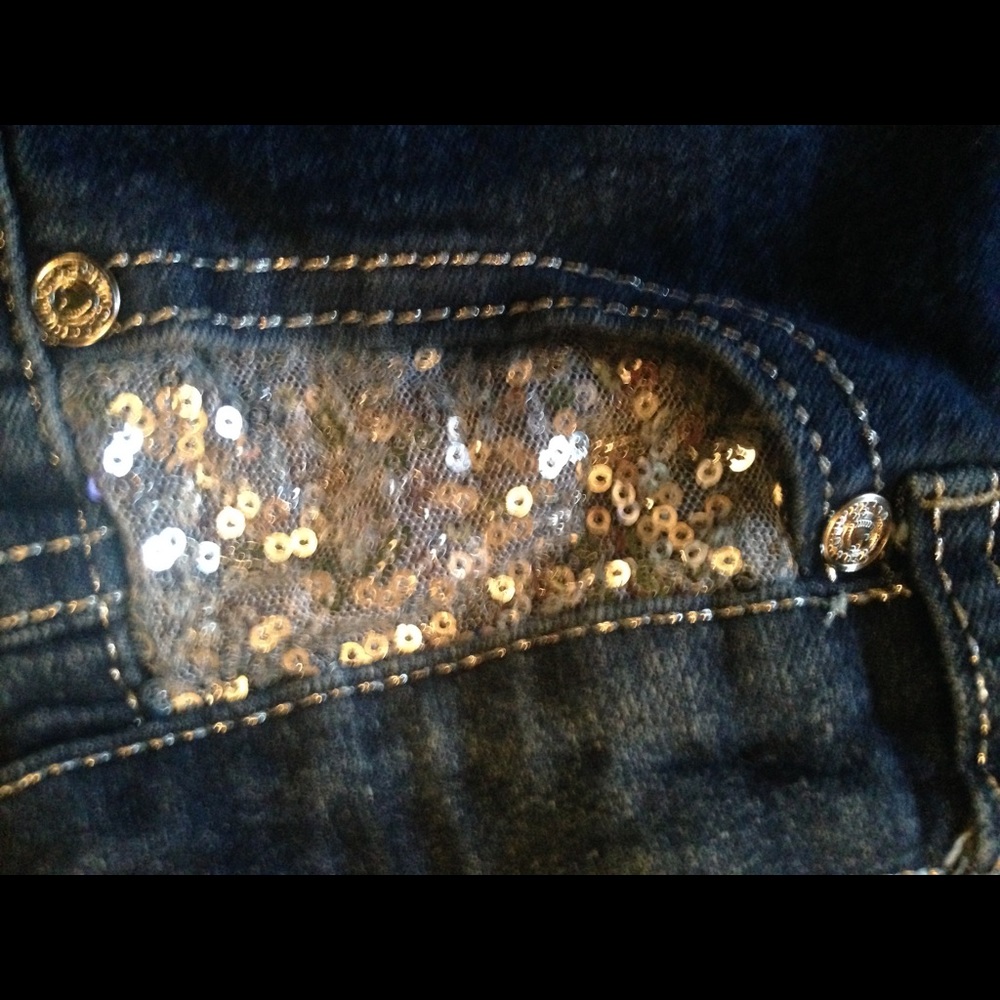 Jean shorts - Picture 3 of 3